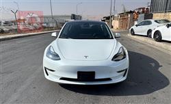 تسلا موديل 3